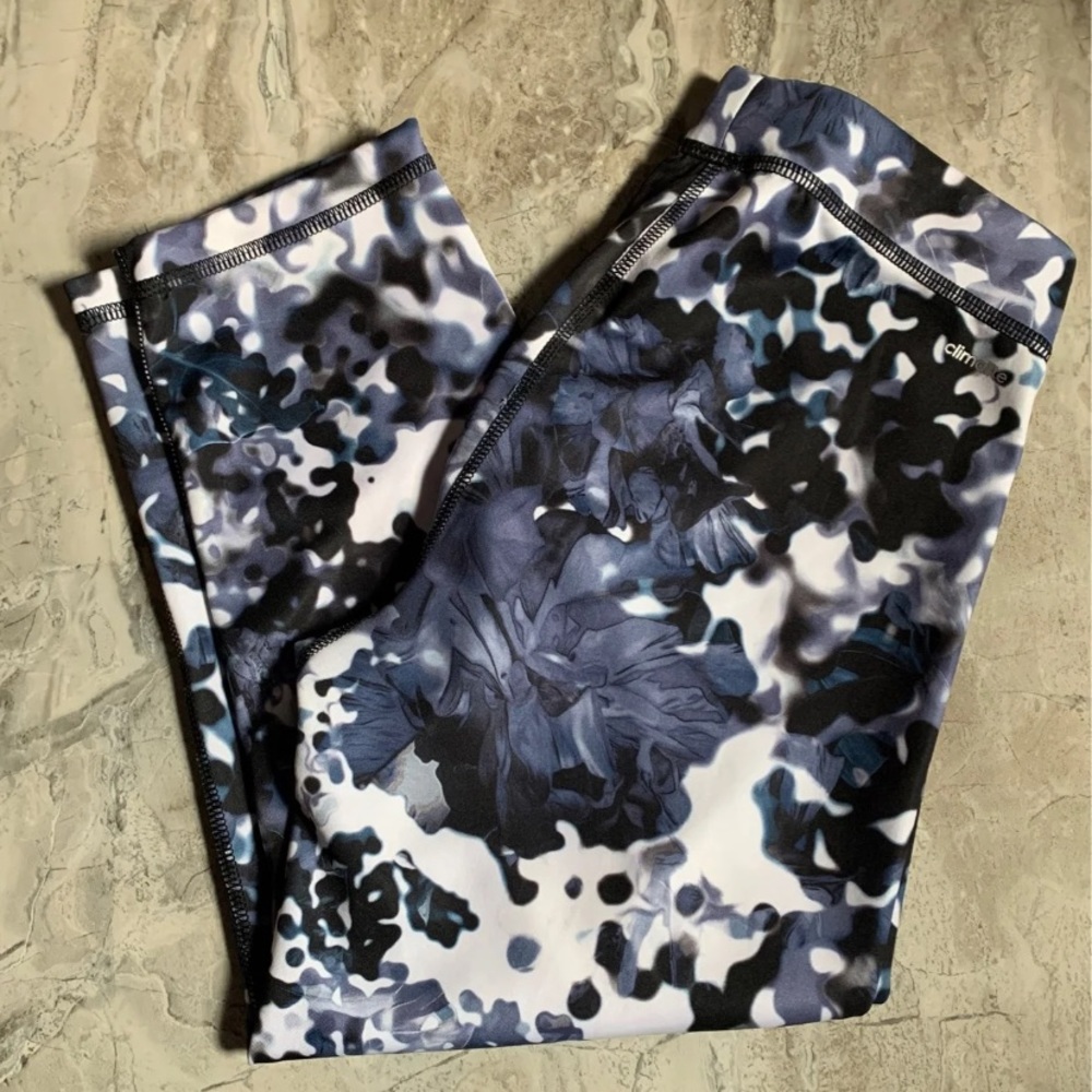 Adidas watercolor Crop legging